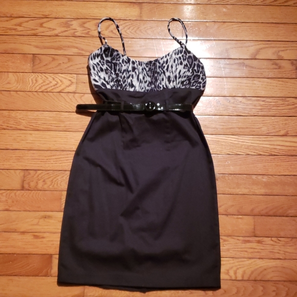 Dress - Picture 2 of 5